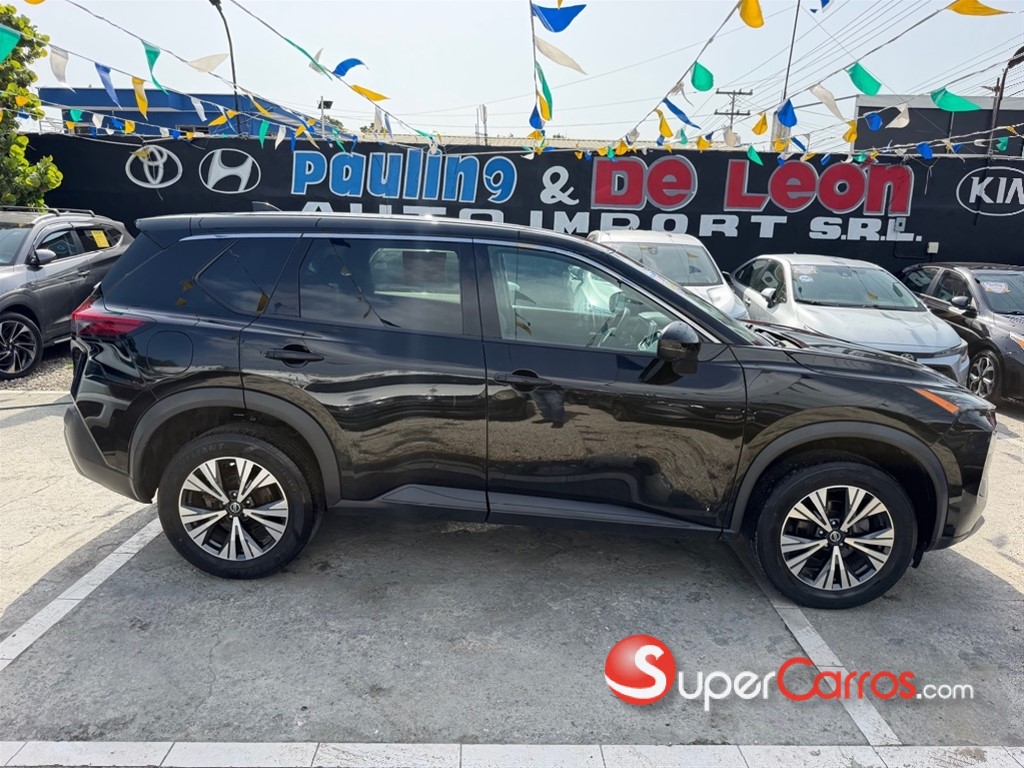2021 Nissan Rogue — foto 2 / 10