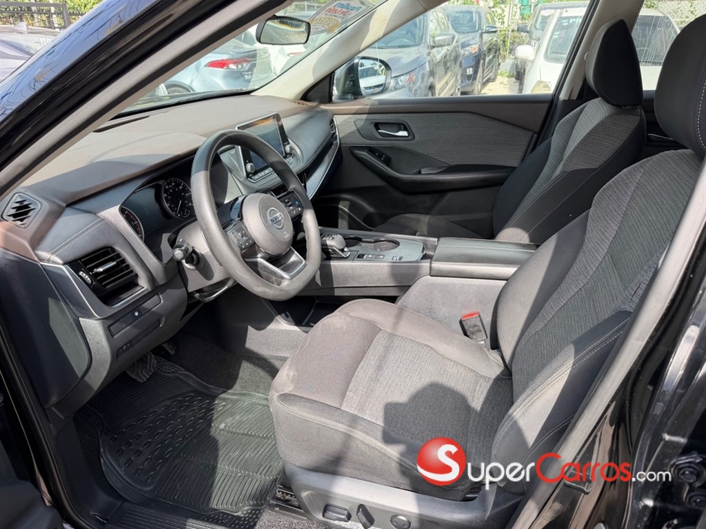 2021 Nissan Rogue — foto 4 / 10