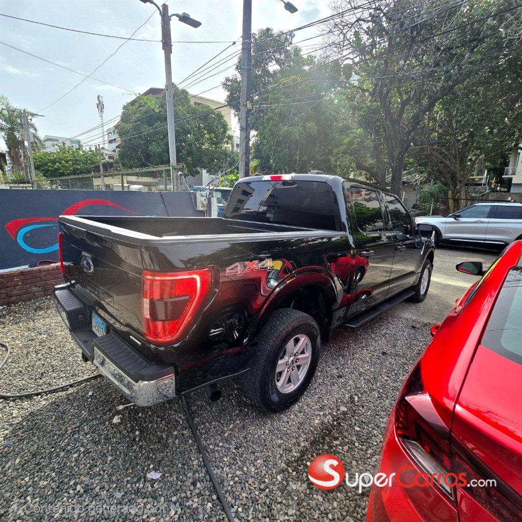 2021 Ford F 150 Ecoboost V6 — foto 4 / 10
