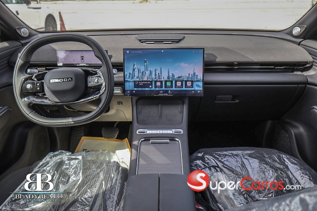 2027 OMODA C7 COMFORT — foto 8 / 12