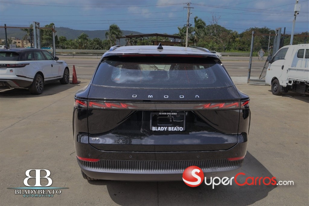 2027 OMODA C7 COMFORT — foto 10 / 12