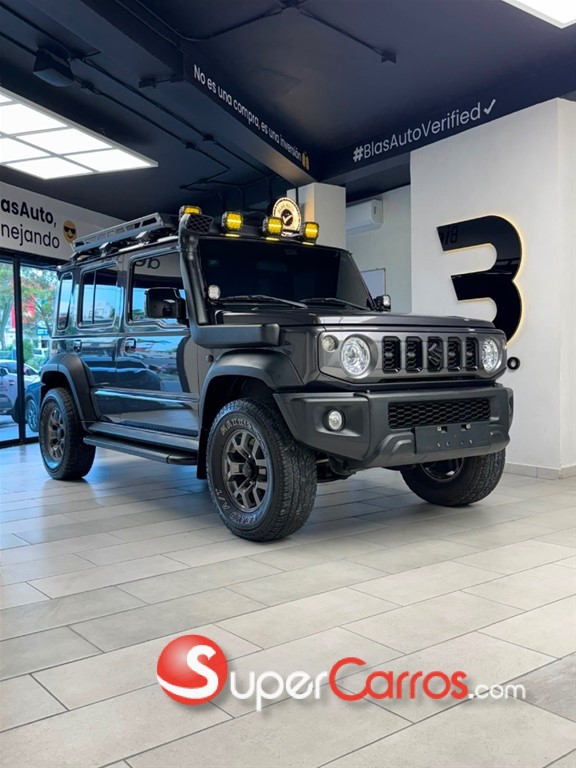 2024 Suzuki Jimny GLX — foto 3 / 11