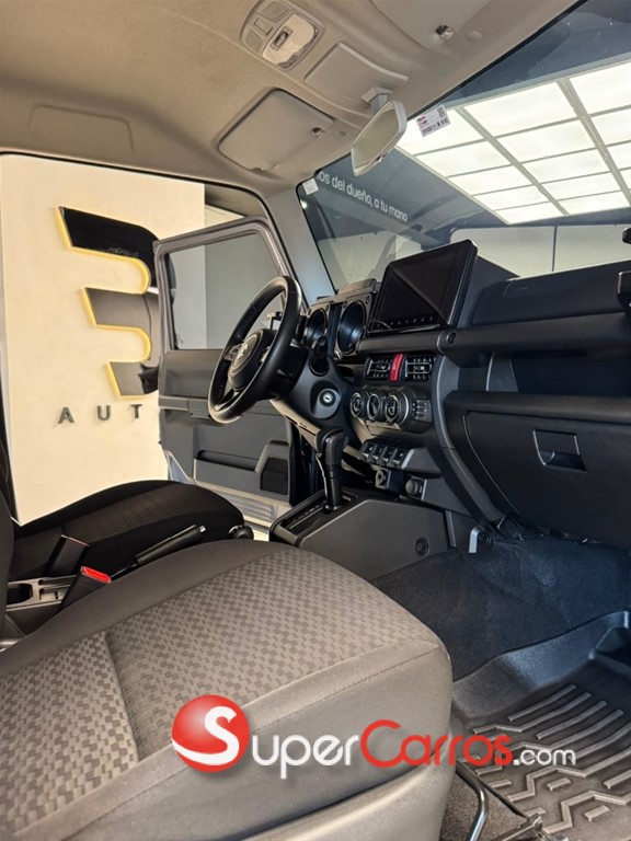 2024 Suzuki Jimny GLX — foto 10 / 11