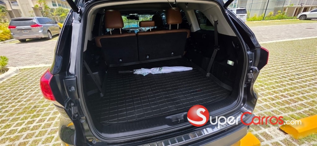2018 Toyota Highlander Limited — foto 4 / 8