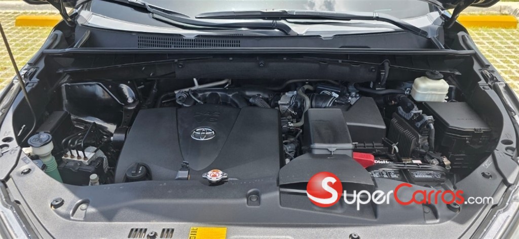 2018 Toyota Highlander Limited — foto 5 / 8