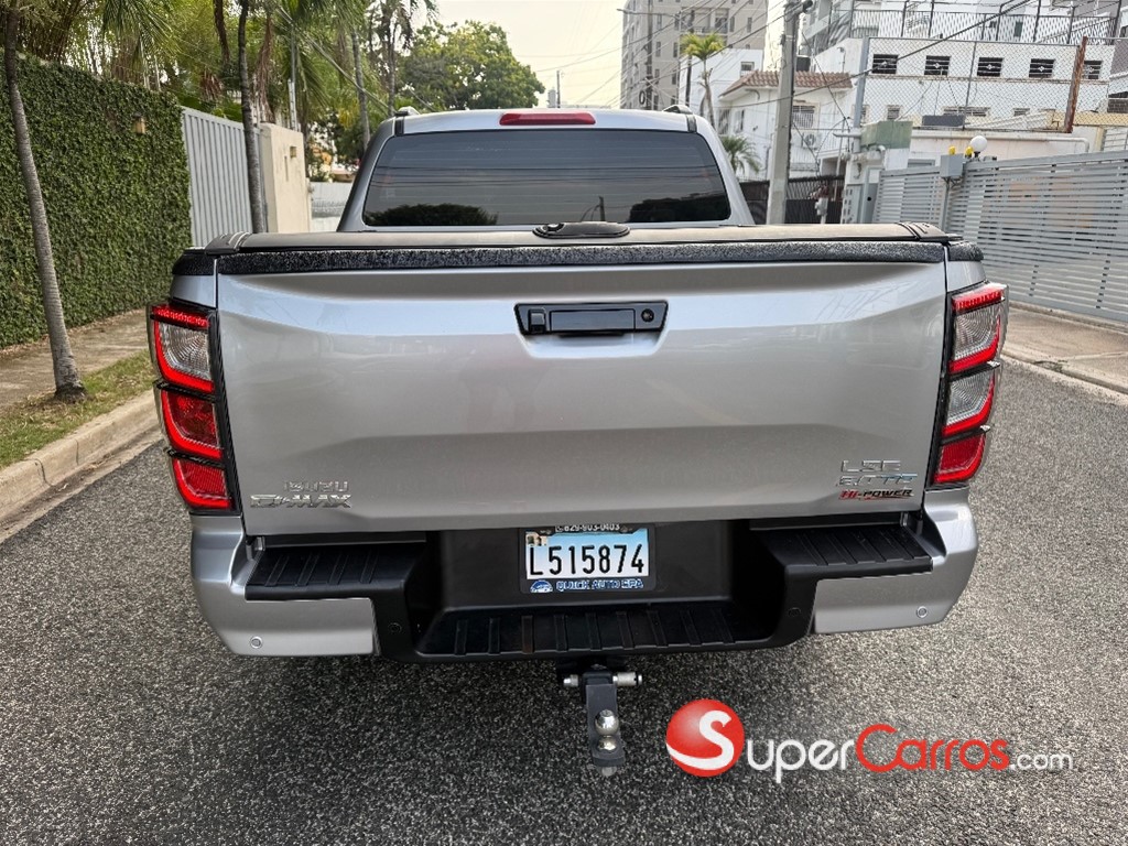 2025 Isuzu DMAX LSE — foto 6 / 10