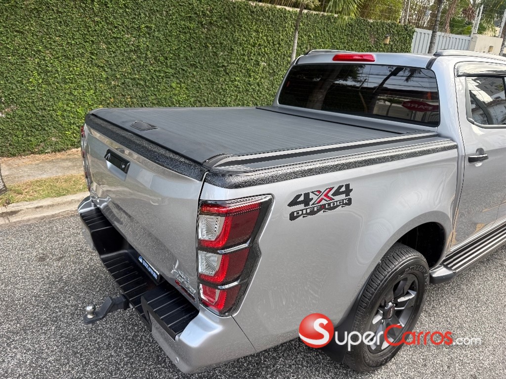 2025 Isuzu DMAX LSE — foto 10 / 10