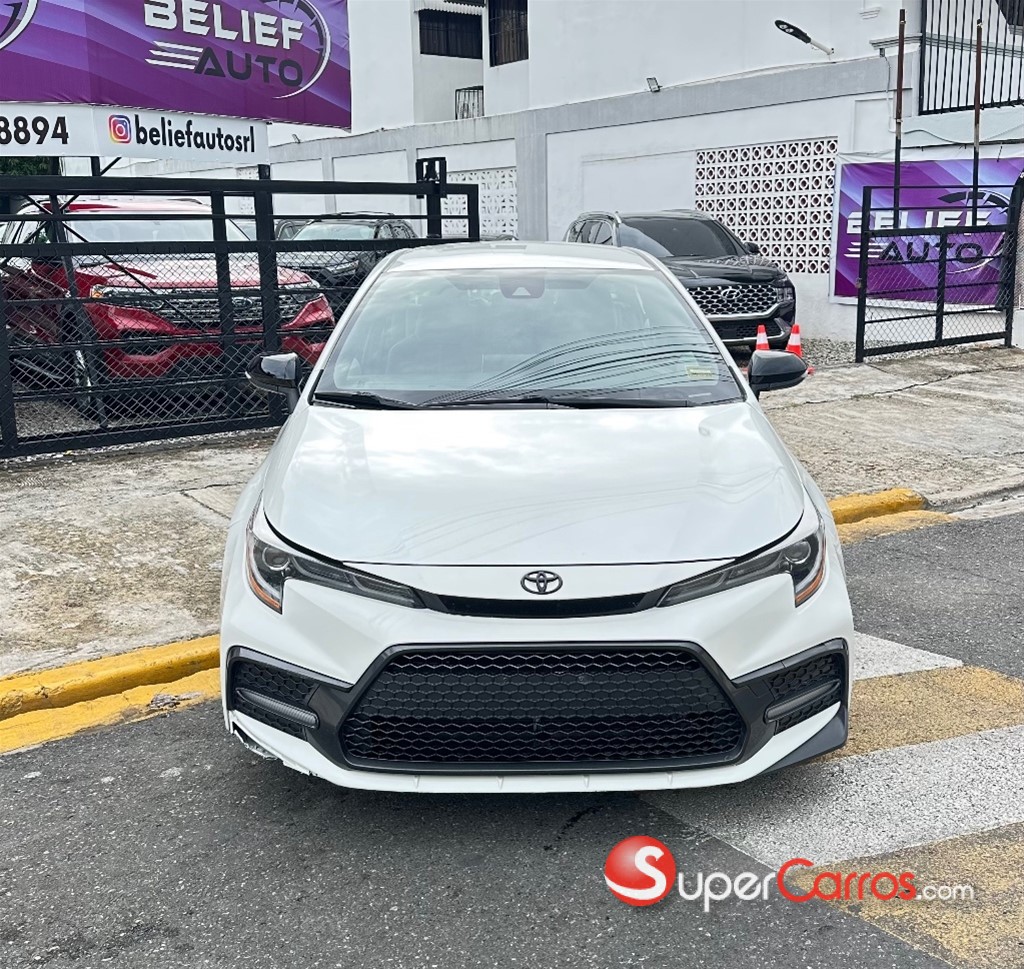 2021 Toyota Corolla SE — foto 2 / 11
