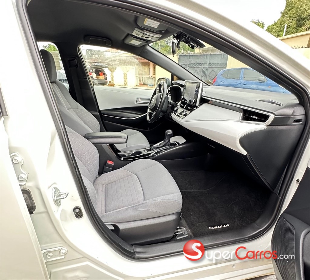 2021 Toyota Corolla SE — foto 7 / 11