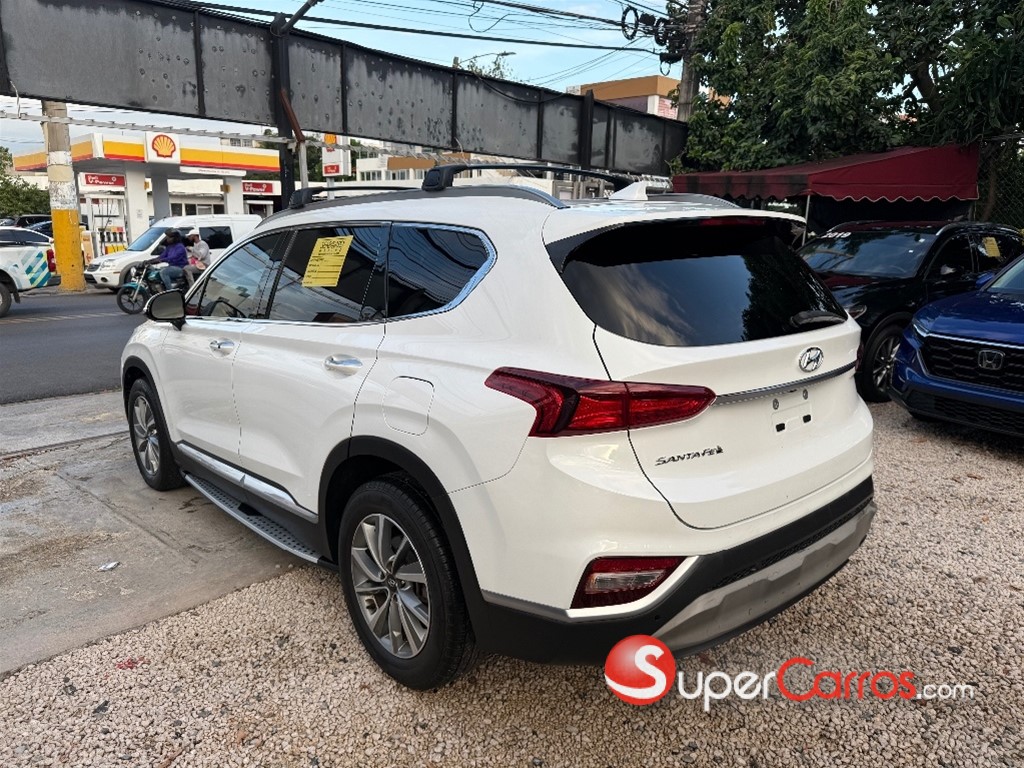 2020 Hyundai Santa Fe Limited — foto 8 / 12
