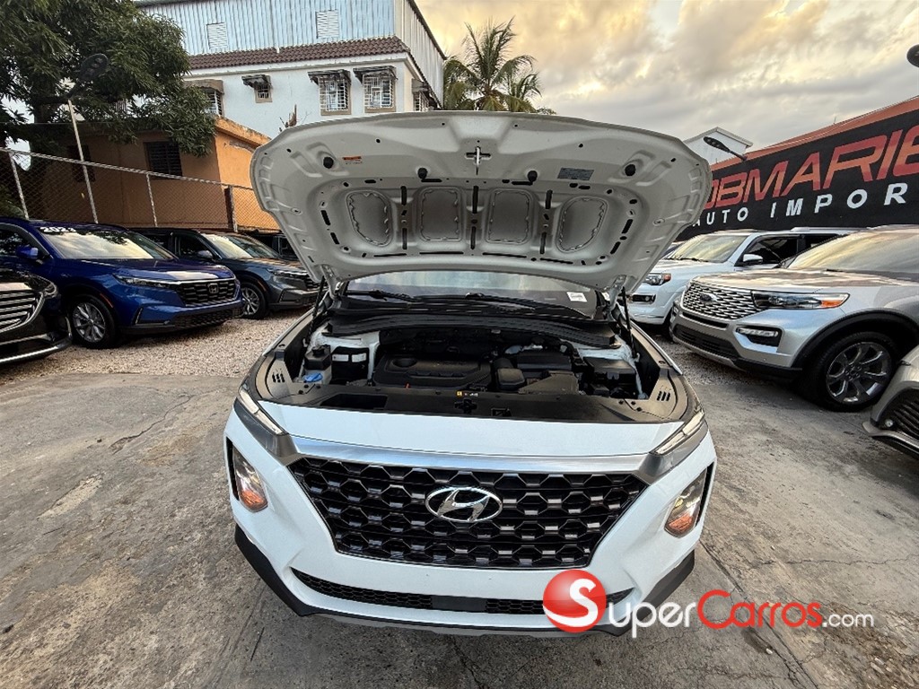 2020 Hyundai Santa Fe Limited — foto 9 / 12