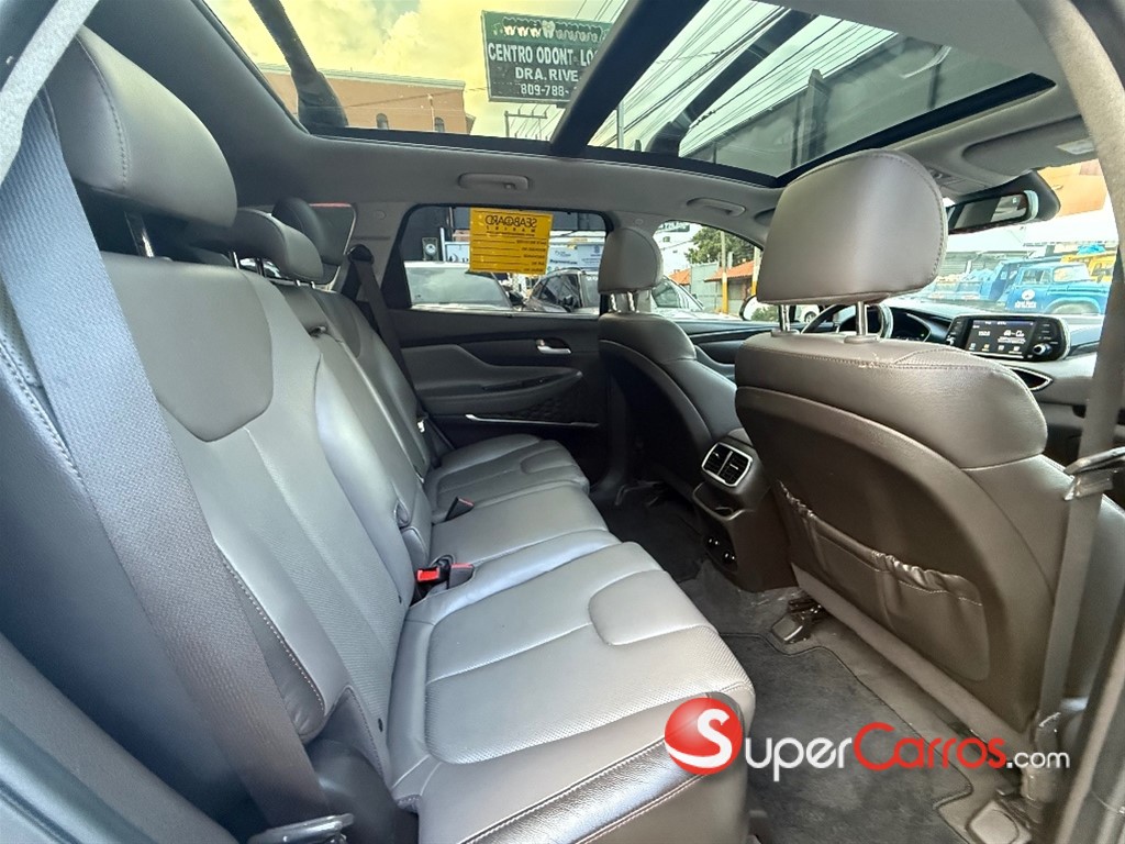 2020 Hyundai Santa Fe Limited — foto 11 / 12