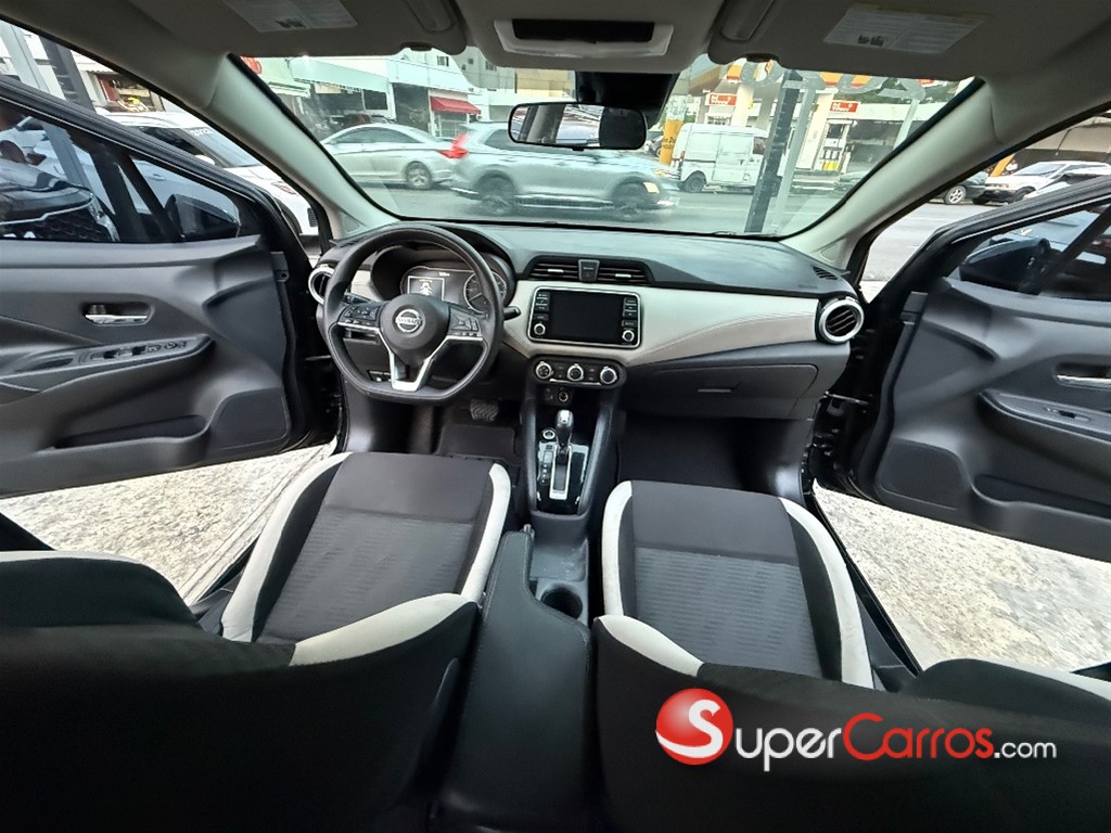 2020 Nissan Versa SV — foto 10 / 12