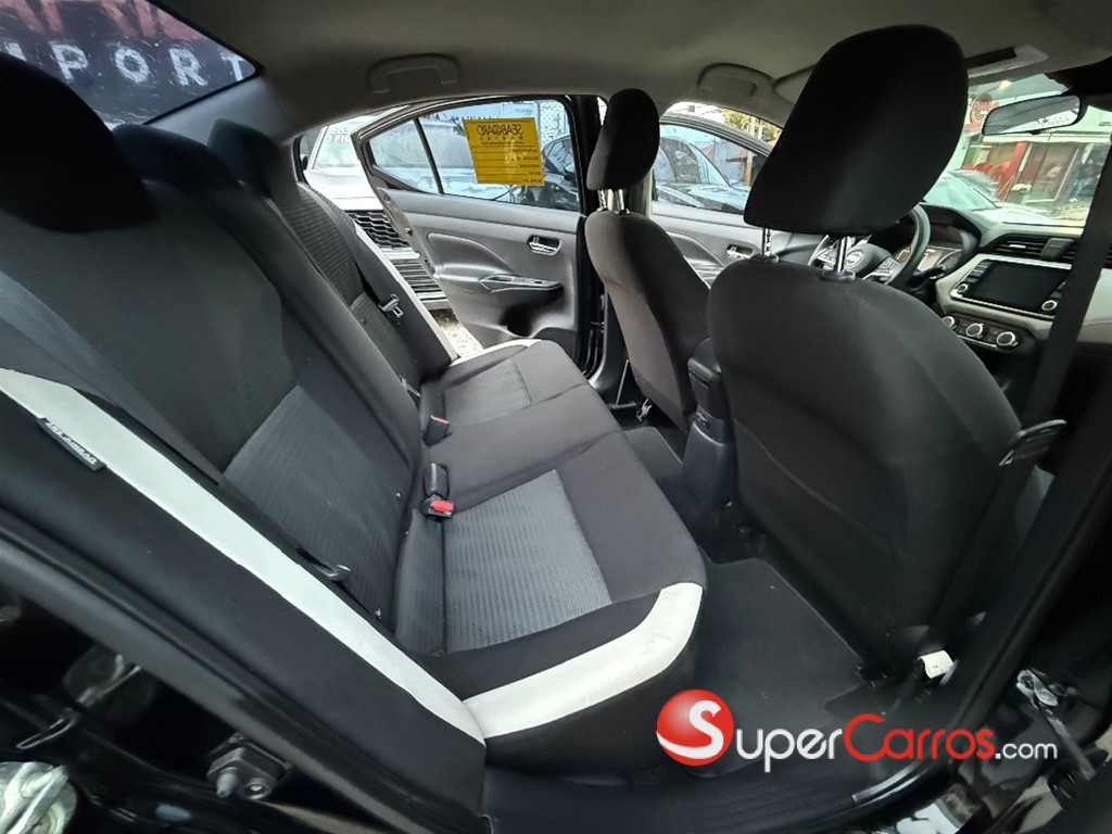 2020 Nissan Versa SV — foto 12 / 12