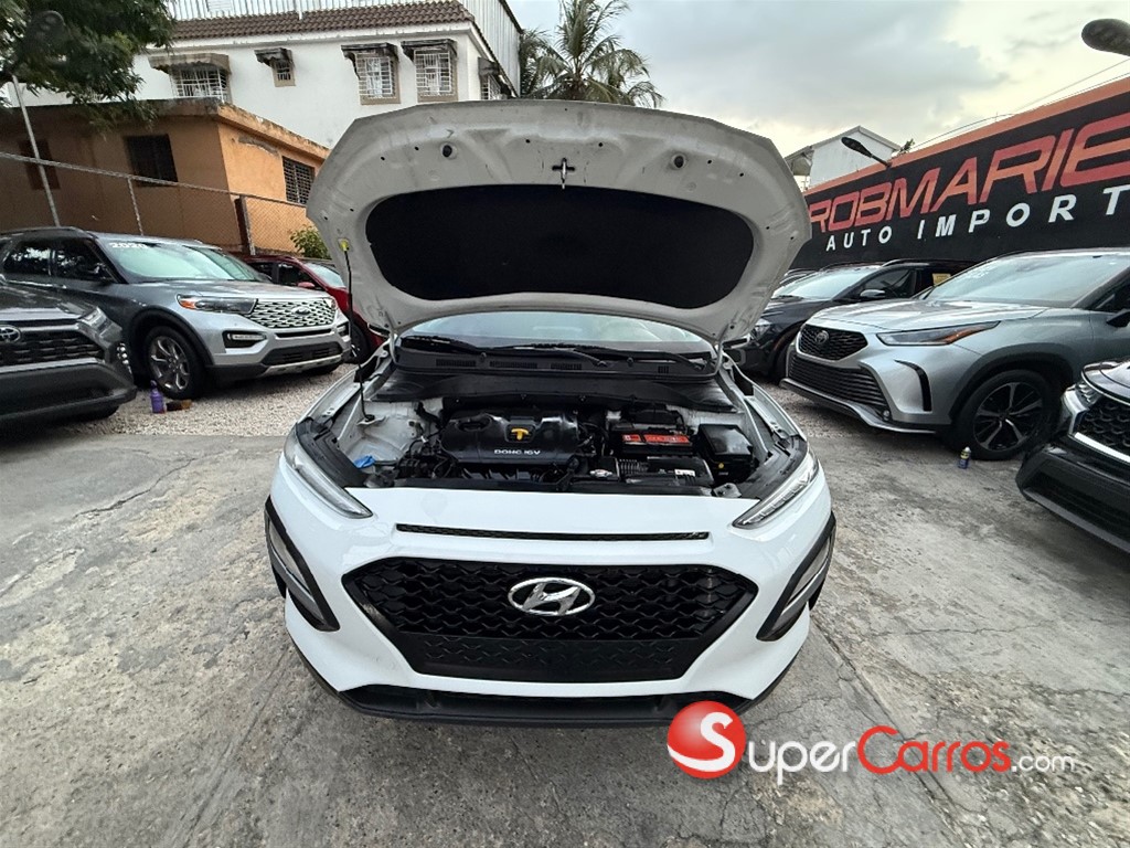 2020 Hyundai KONA — foto 9 / 12