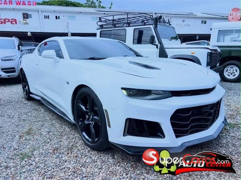 2016 Chevrolet Camaro SS — foto 2 / 12