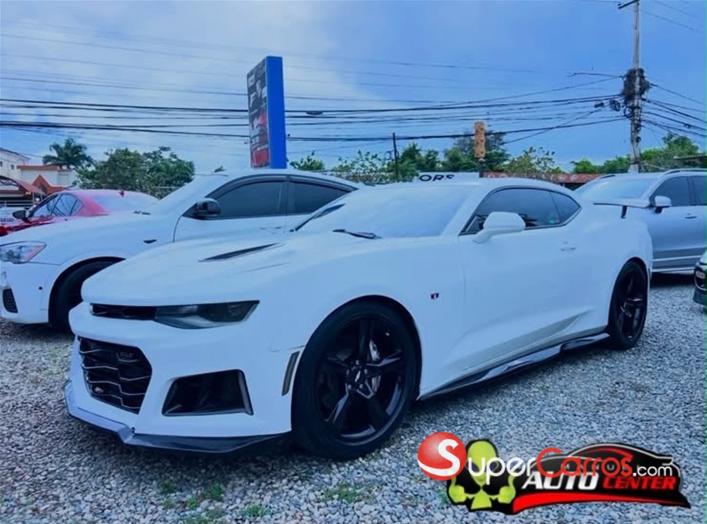 2016 Chevrolet Camaro SS — foto 4 / 12