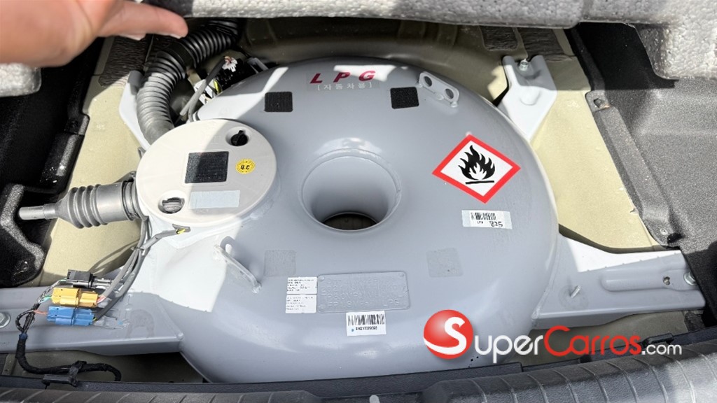 2021 Hyundai Sonata DN8 — foto 4 / 12