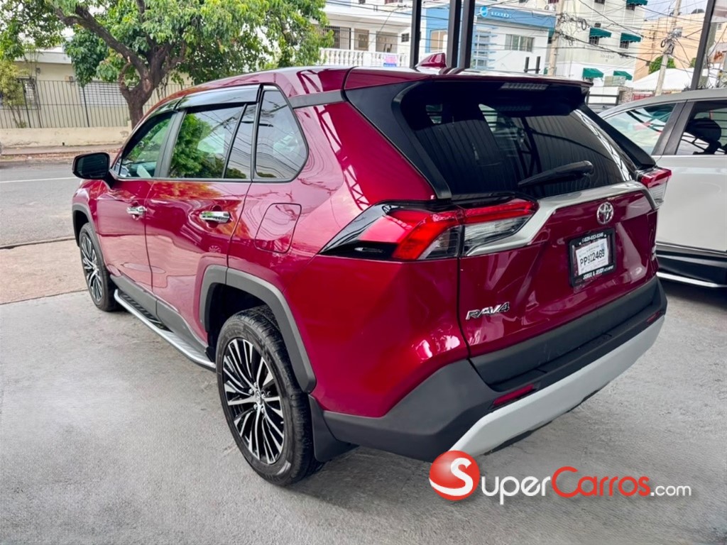 2024 Toyota RAV4 LE PLUS — foto 7 / 11