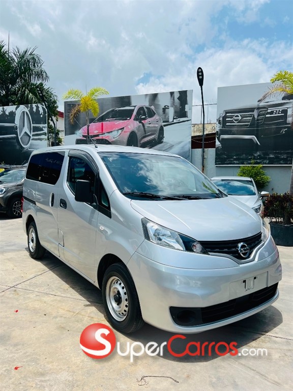 2021 Nissan NV 200 — foto 3 / 9