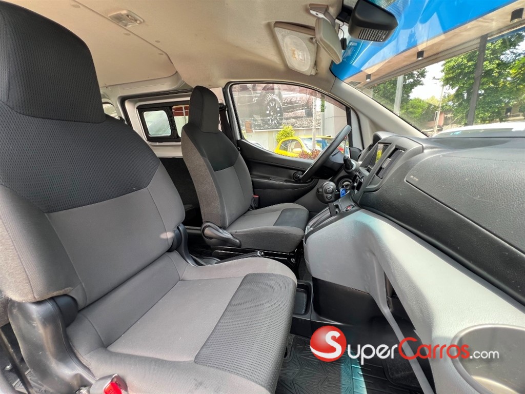 2021 Nissan NV 200 — foto 5 / 9
