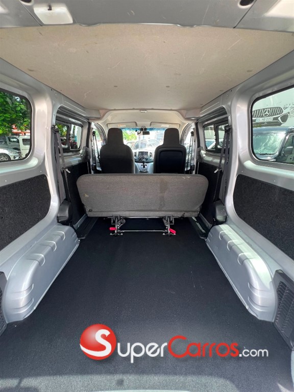 2021 Nissan NV 200 — foto 7 / 9