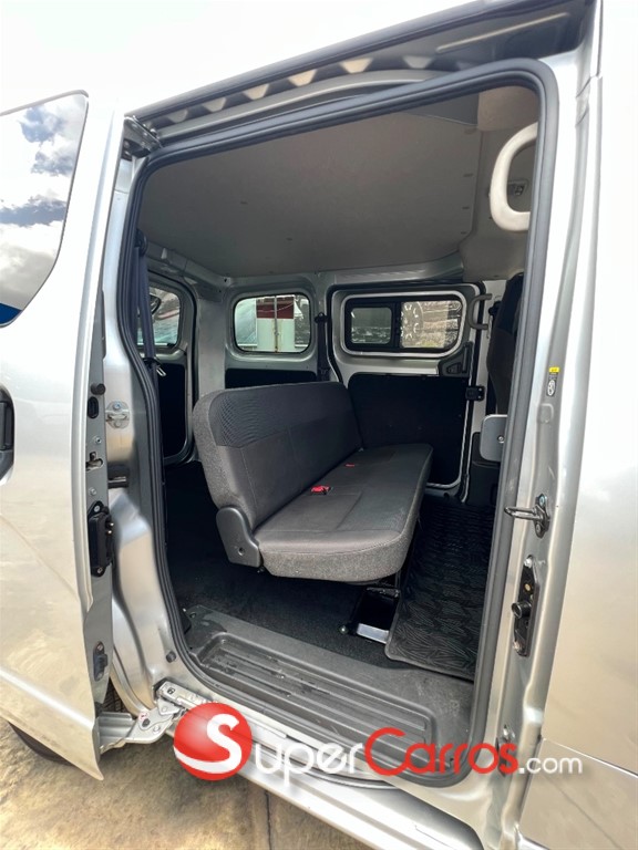 2021 Nissan NV 200 — foto 8 / 9