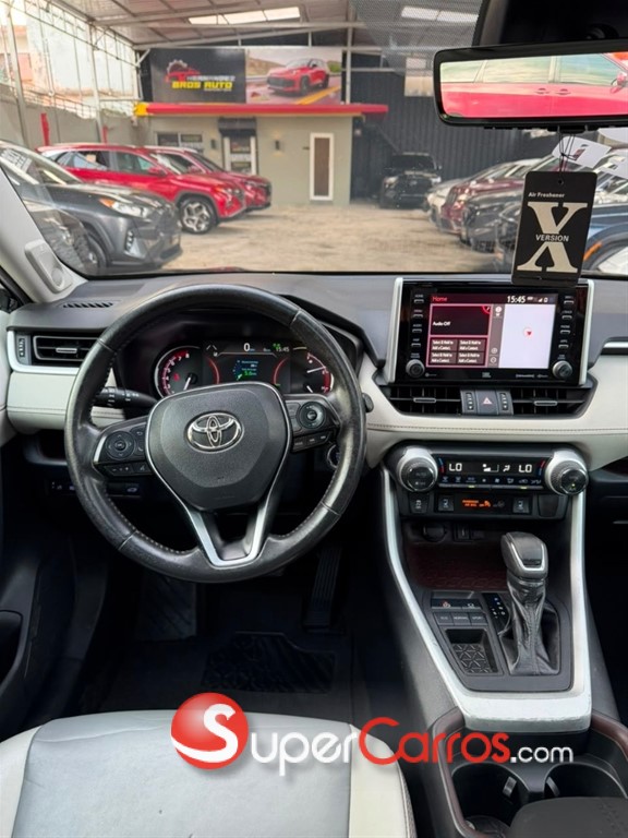 2020 Toyota RAV4 Limited — foto 4 / 10