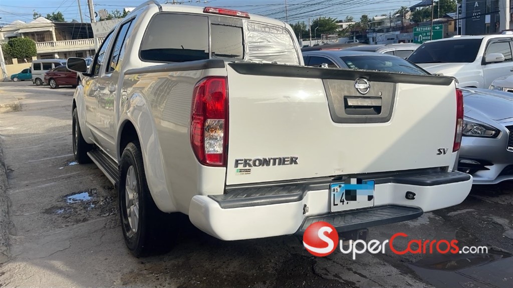 2018 Nissan Frontier SV — foto 8 / 12