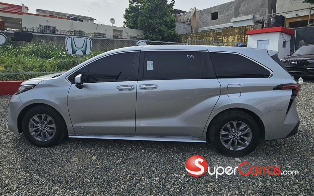 2021 Toyota Sienna — foto 5 / 12