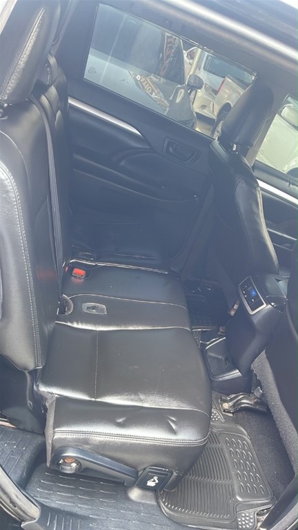 2014 Toyota Highlander — foto 4 / 12