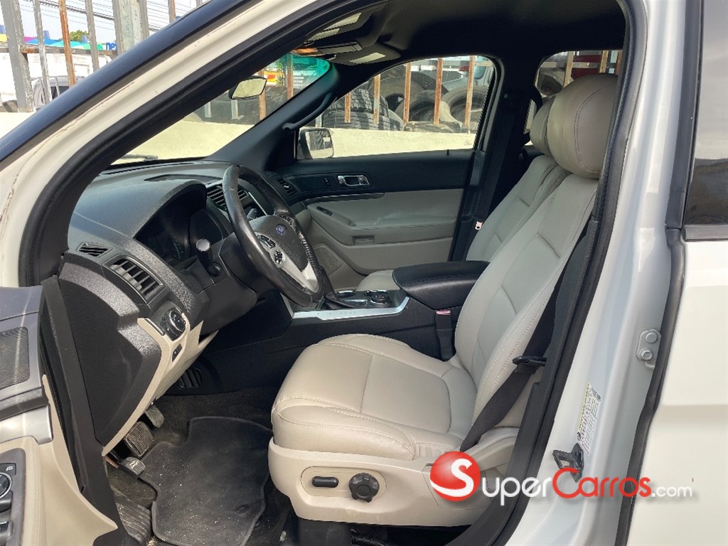 2011 Ford Explorer — foto 11 / 11