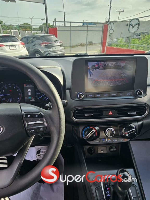 2022 Hyundai KONA SEL — foto 10 / 12