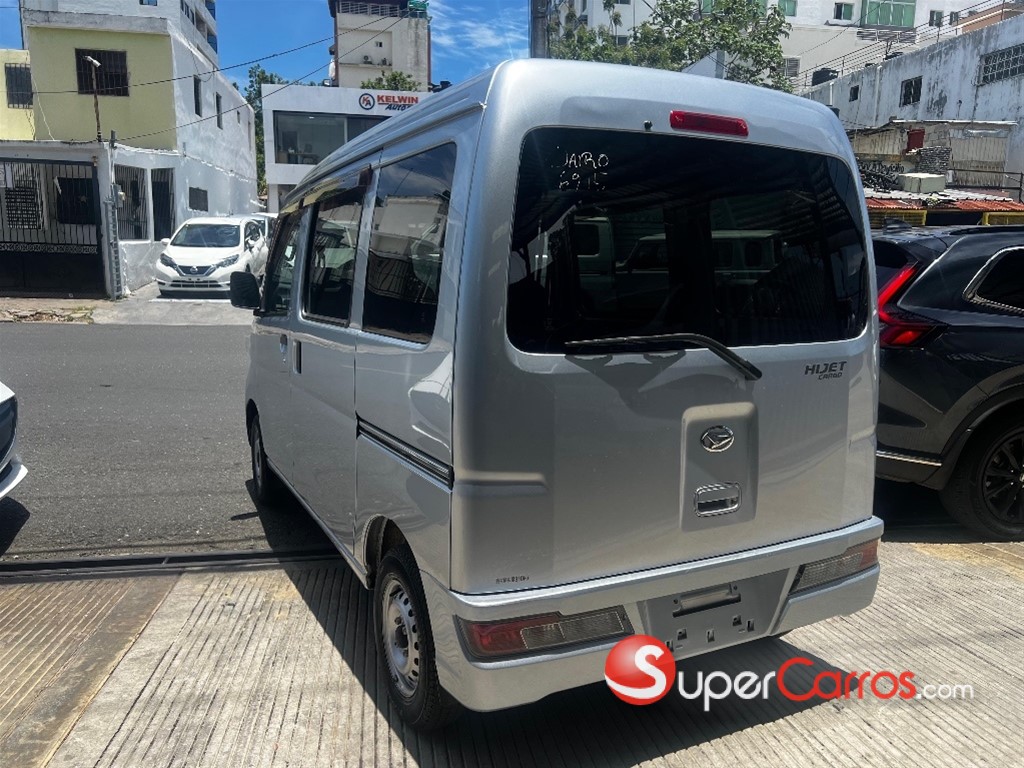 2019 Daihatsu Hijet — foto 6 / 9