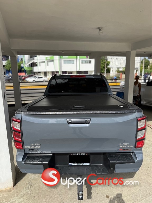 2025 Isuzu DMAX LSE — foto 5 / 11