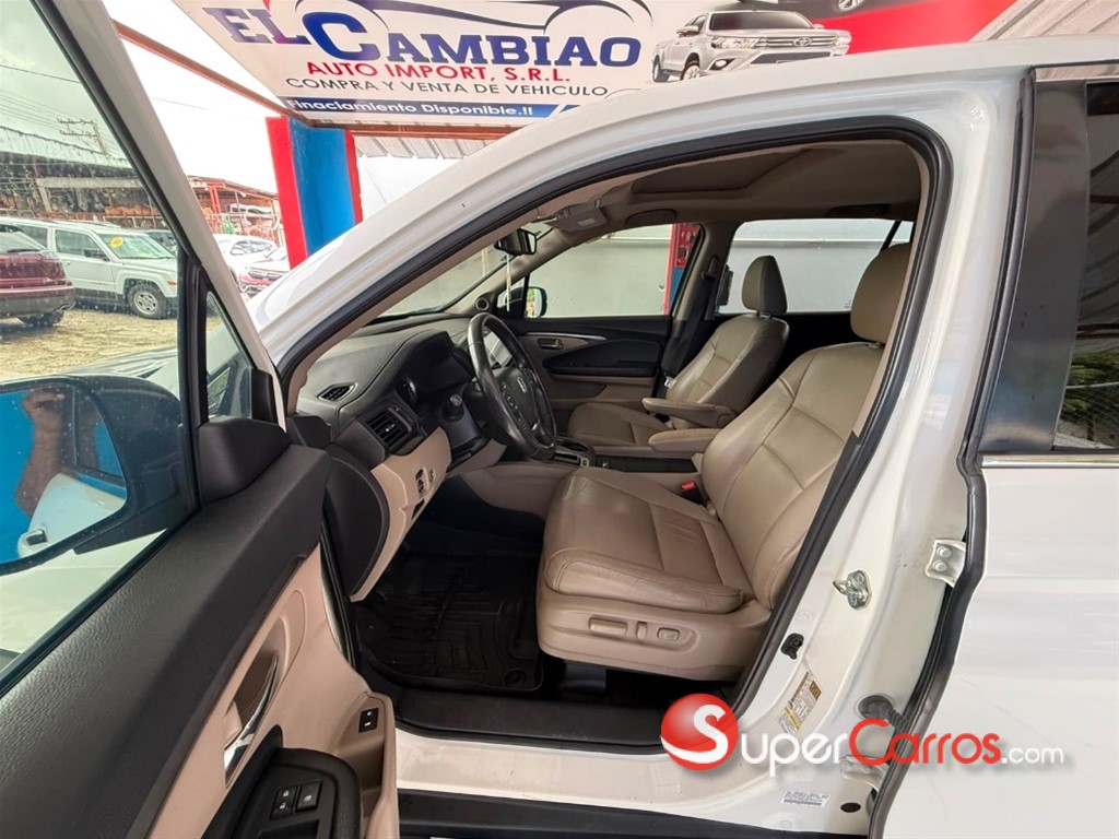 2016 Honda Pilot — foto 5 / 12