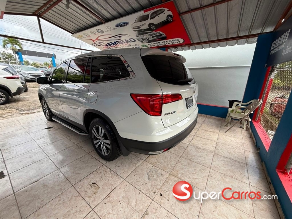 2016 Honda Pilot — foto 10 / 12