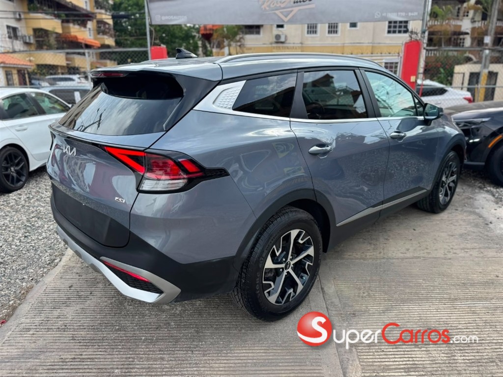 2023 Kia Sportage EX — foto 6 / 9