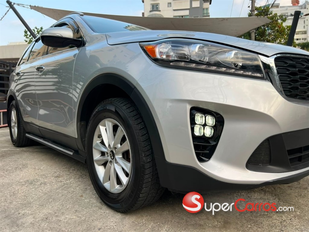 2020 Kia Sorento LX — foto 5 / 10