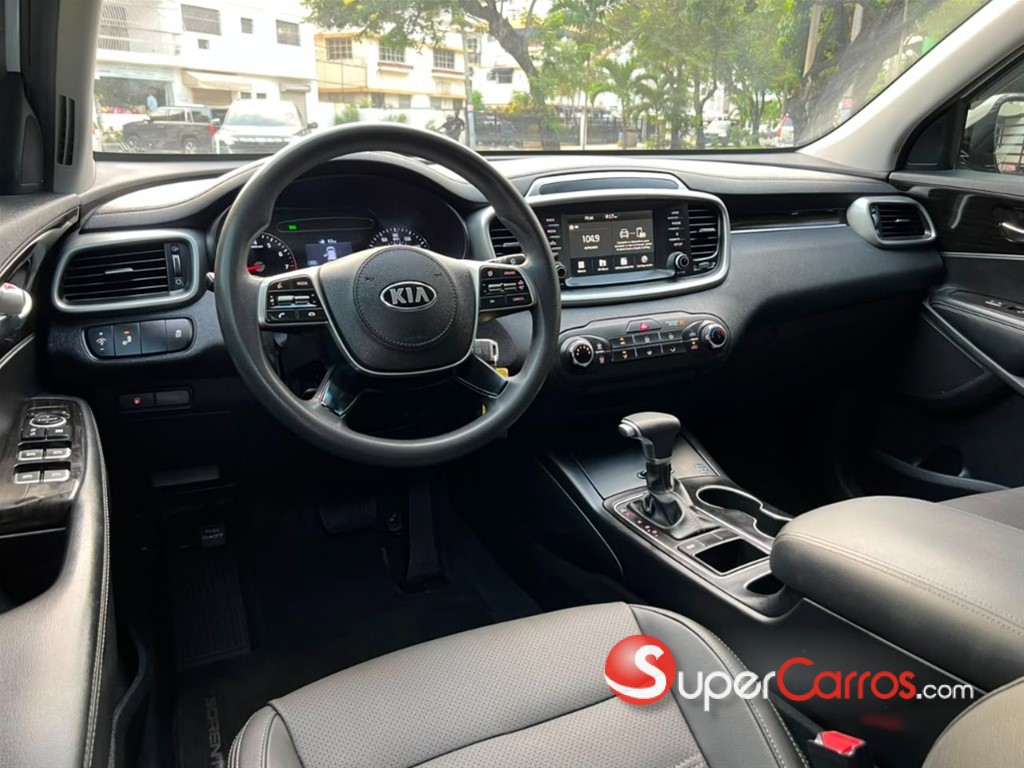 2020 Kia Sorento LX — foto 6 / 10