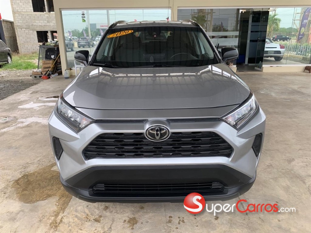 2020 Toyota RAV4 LE