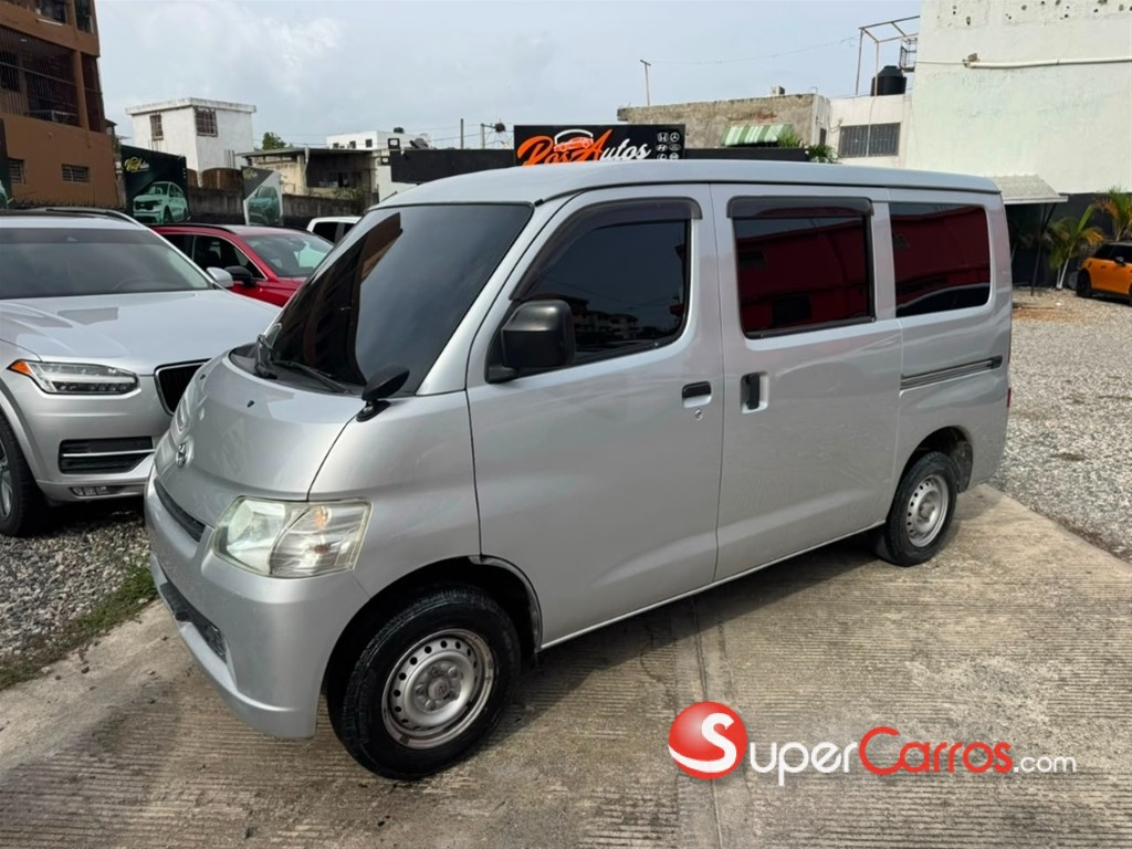 2018 Toyota Lite-Ace