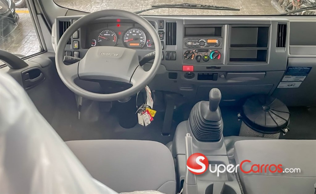 2027 Isuzu NPS 14 Pies — foto 8 / 12