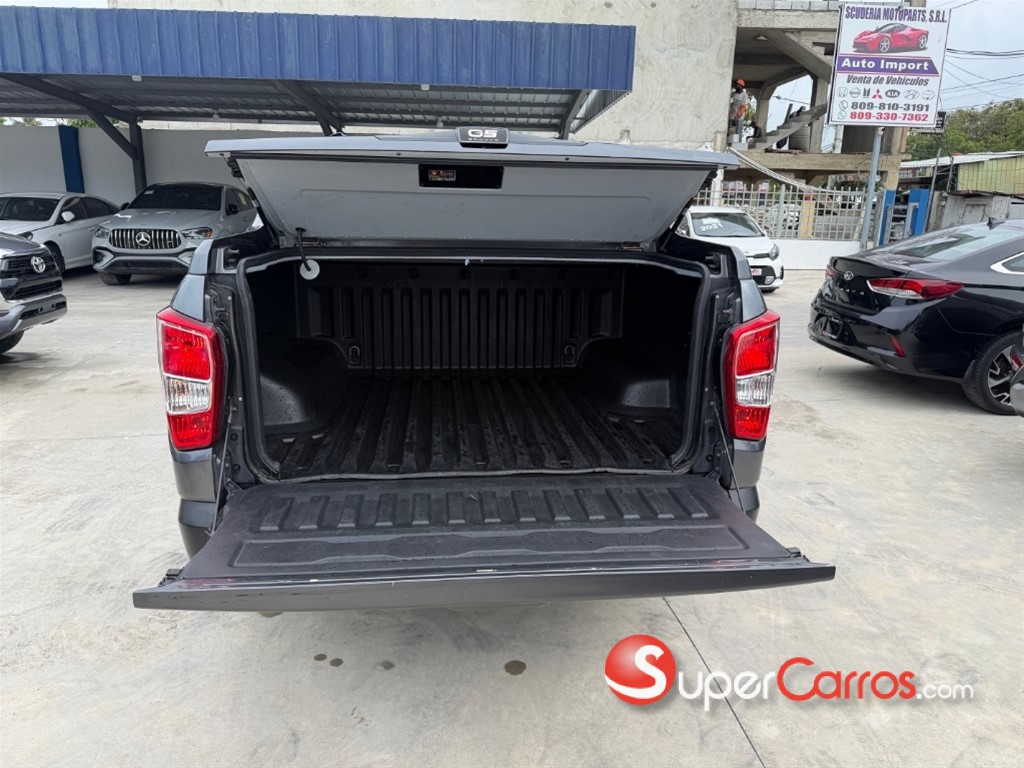 2020 SsangYong Rexton Sport — foto 6 / 12