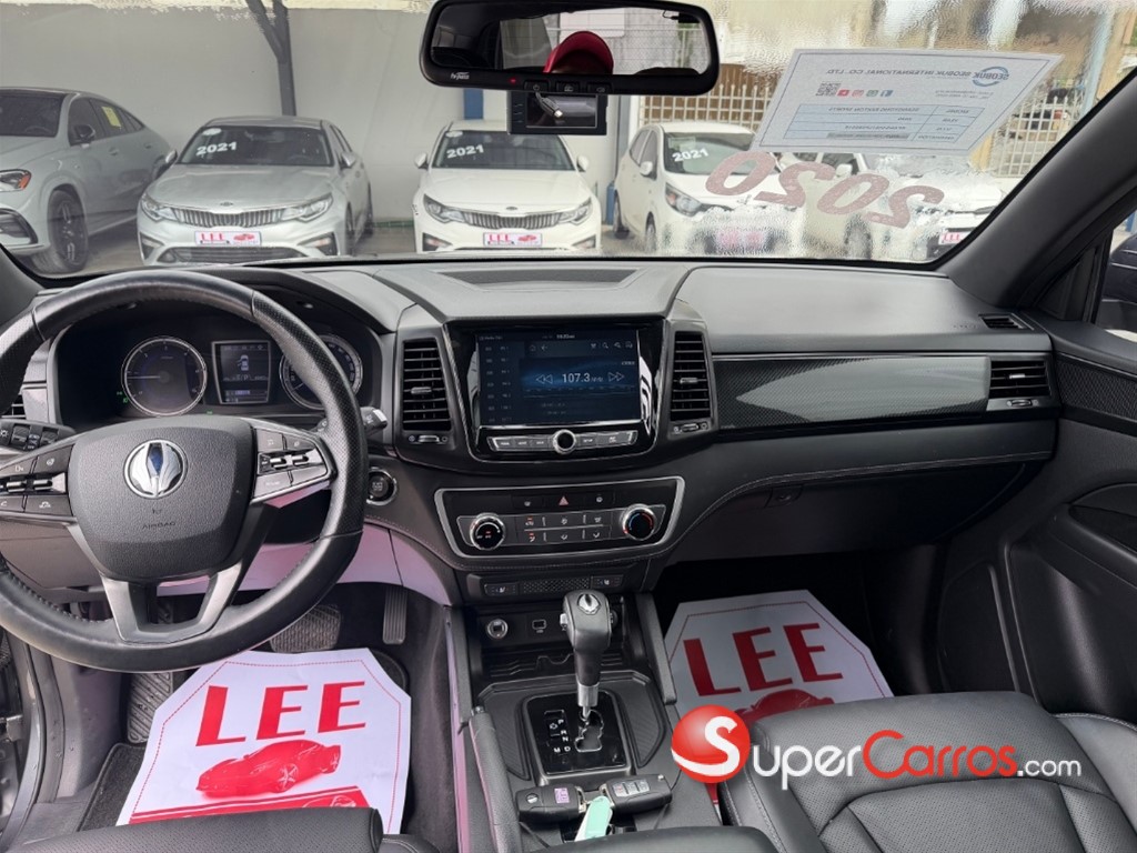 2020 SsangYong Rexton Sport — foto 9 / 12