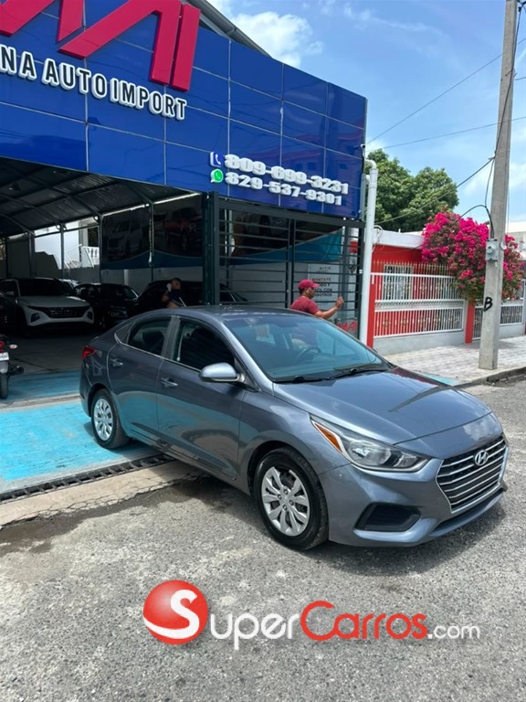 2020 Hyundai Accent SE — foto 9 / 10