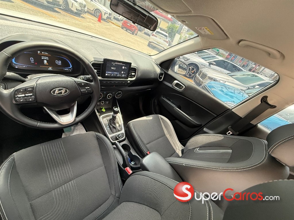 2025 Hyundai Venue — foto 3 / 7