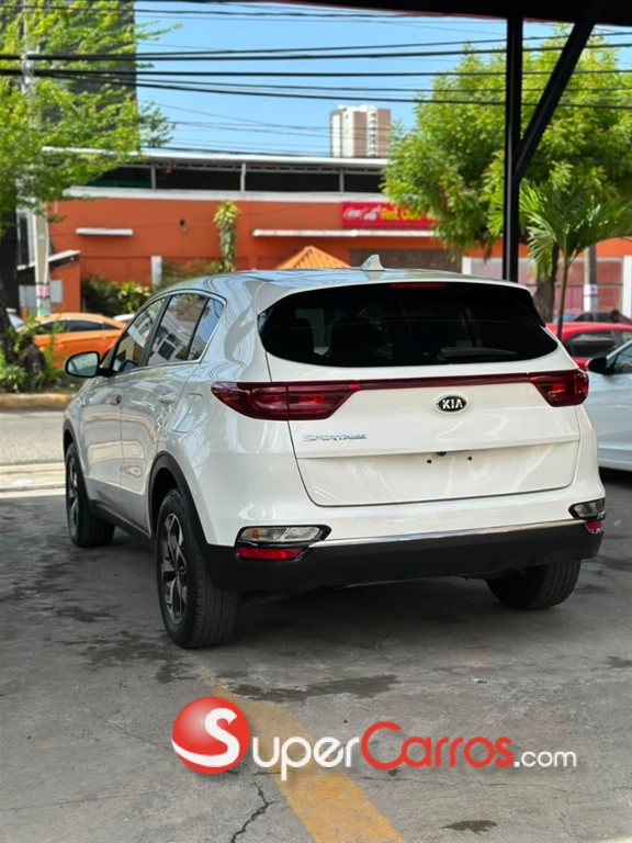 2020 Kia Sportage — foto 8 / 11