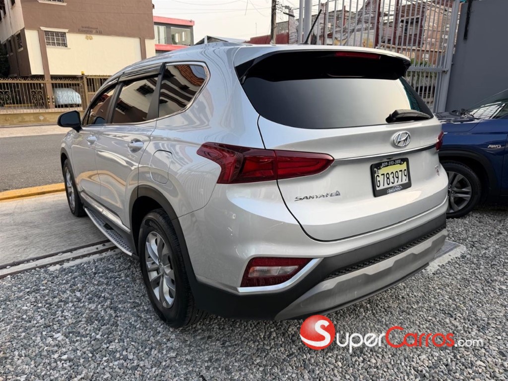 2019 Hyundai Santa Fe — foto 4 / 11