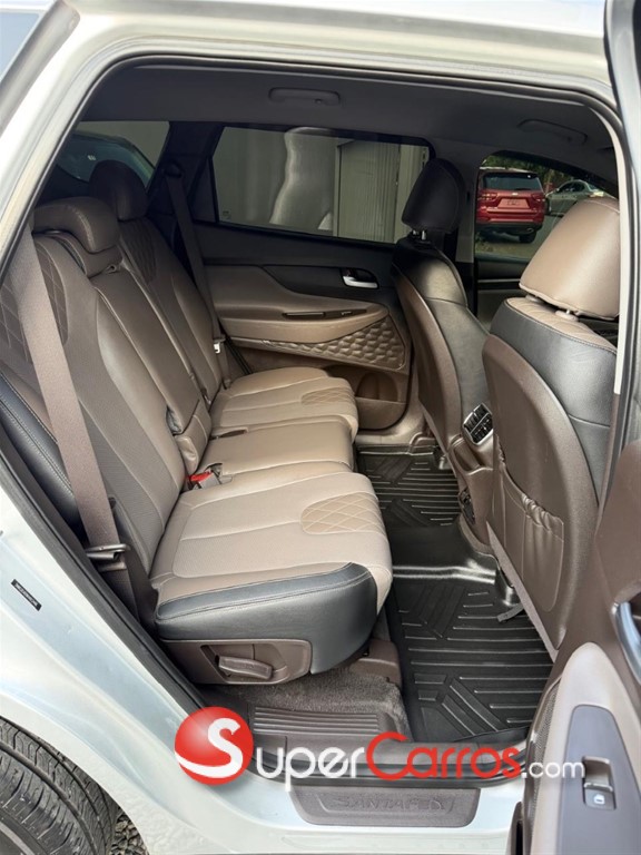 2019 Hyundai Santa Fe — foto 9 / 11